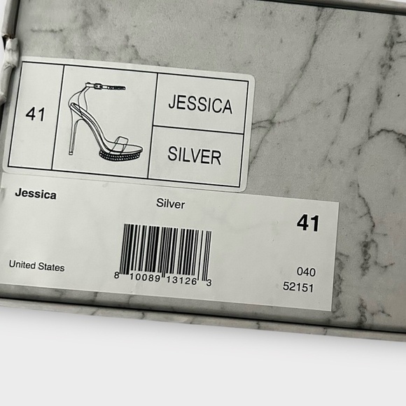 Jessica Rich Silver Chain Stiletto Pumps Size 41 New in Box Ankle Straps - Picture 6 of 7